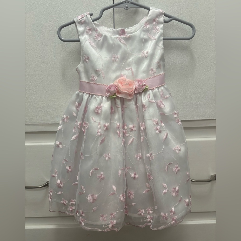 Sweet Heart Rose Pink and White Floral Dress